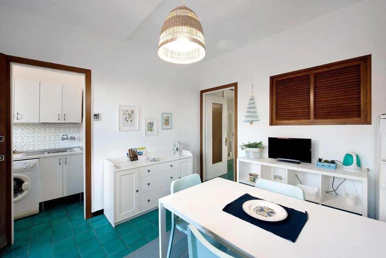 Casa Antonella - Arenzanohost Apartment  Arenzano